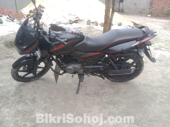 Bajaj palscer 150 cc